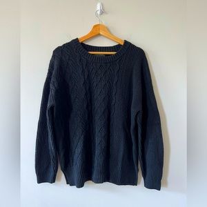 Banana Republic black cable knit sweater in XL